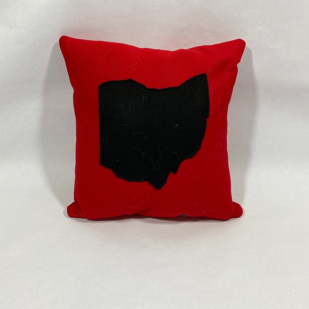 State Of Ohio (Red and Black) Decorative‎ Pillow